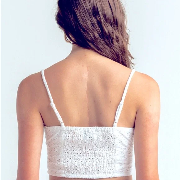 100% cotton eyelet lace bralette American Eagle, adjustable straps, vintage look - Picture 11 of 12